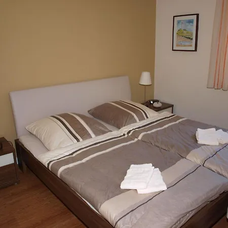 Villa-strandkuss-wohnung-strandglueck דירה