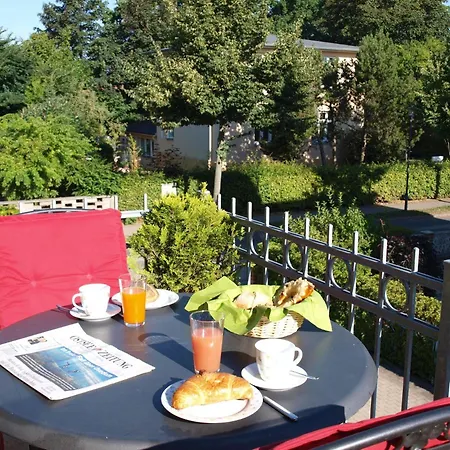 Villa-strandkuss-wohnung-strandglueck * Ostseebad Kühlungsborn